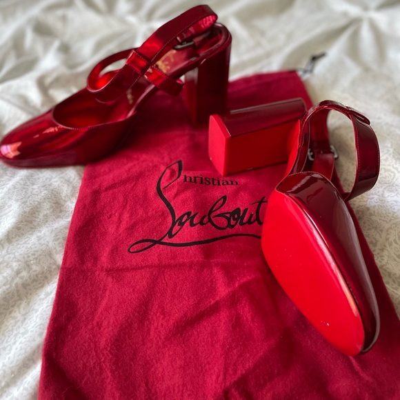 Christian Loubutin Shoes never use.Color red for woman’s. Red button.Exclusives - Picture 5 of 6